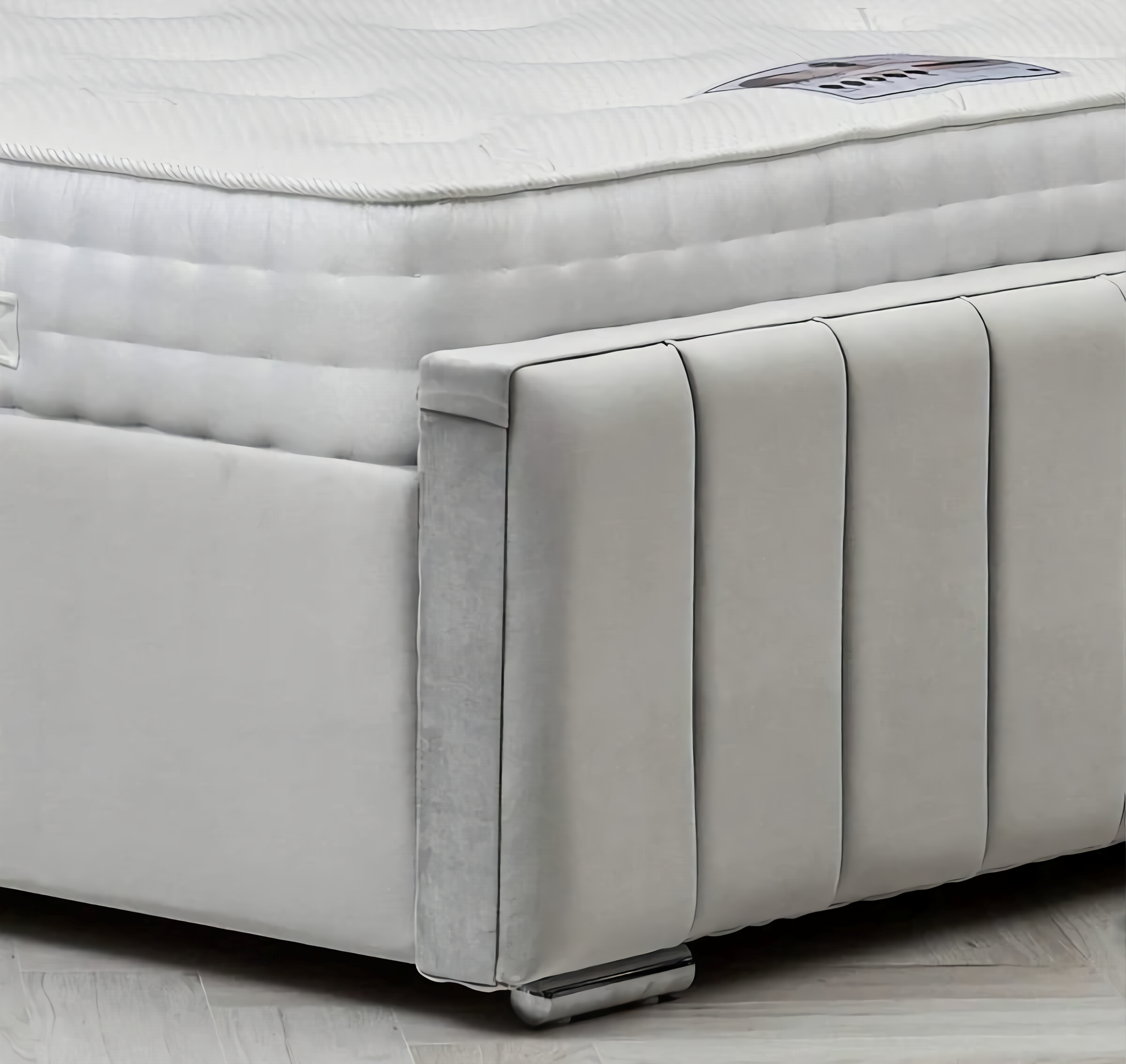 FLORENCE BEDFRAME DHF Furnishing