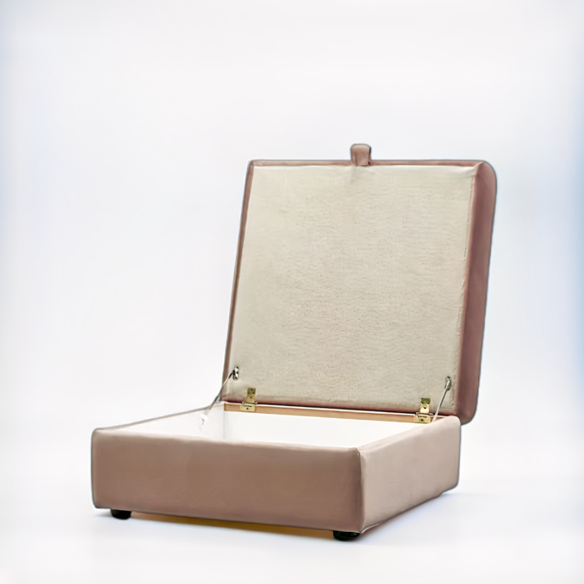 STRATUS STORAGE FOOTSTOOL DHF Furnishing