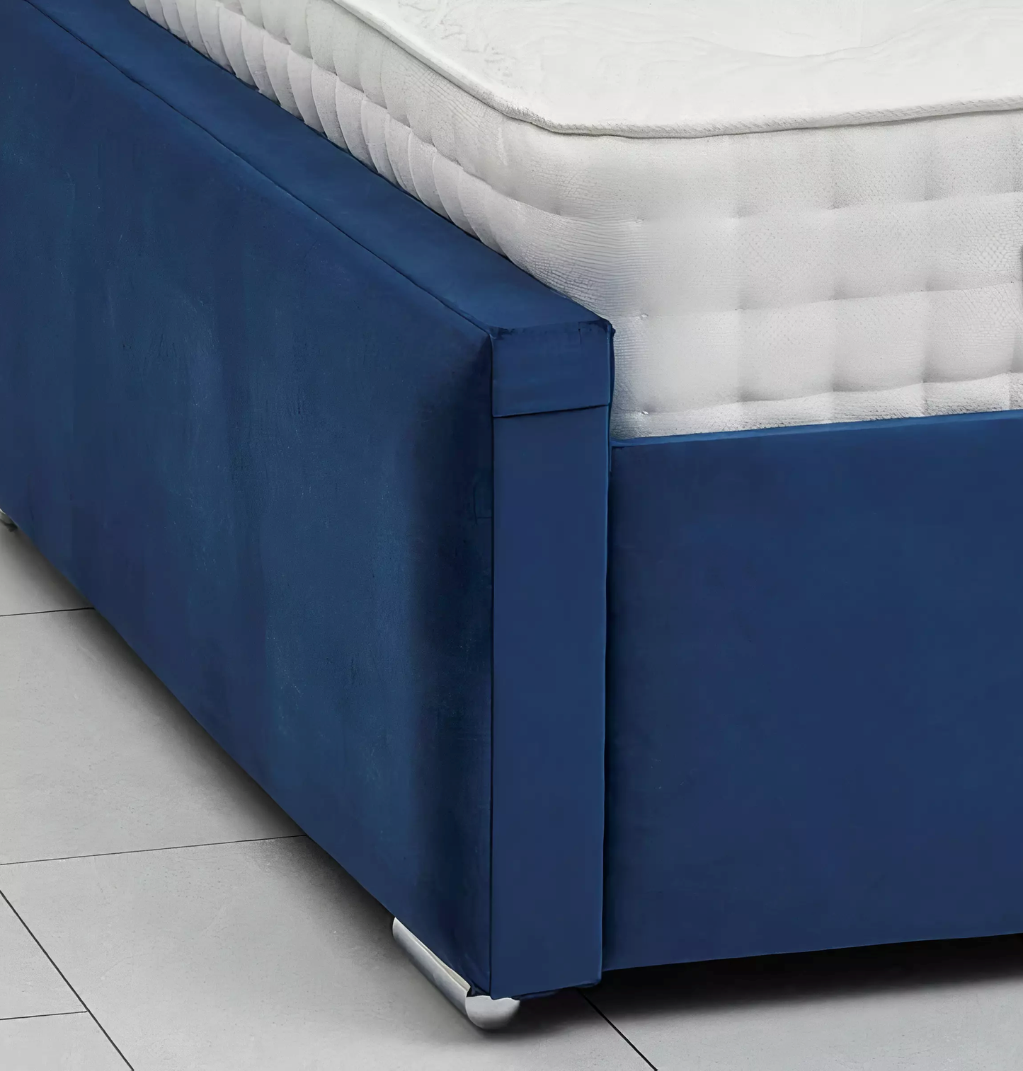 VIENNA BEDFRAME DHF Furnishing