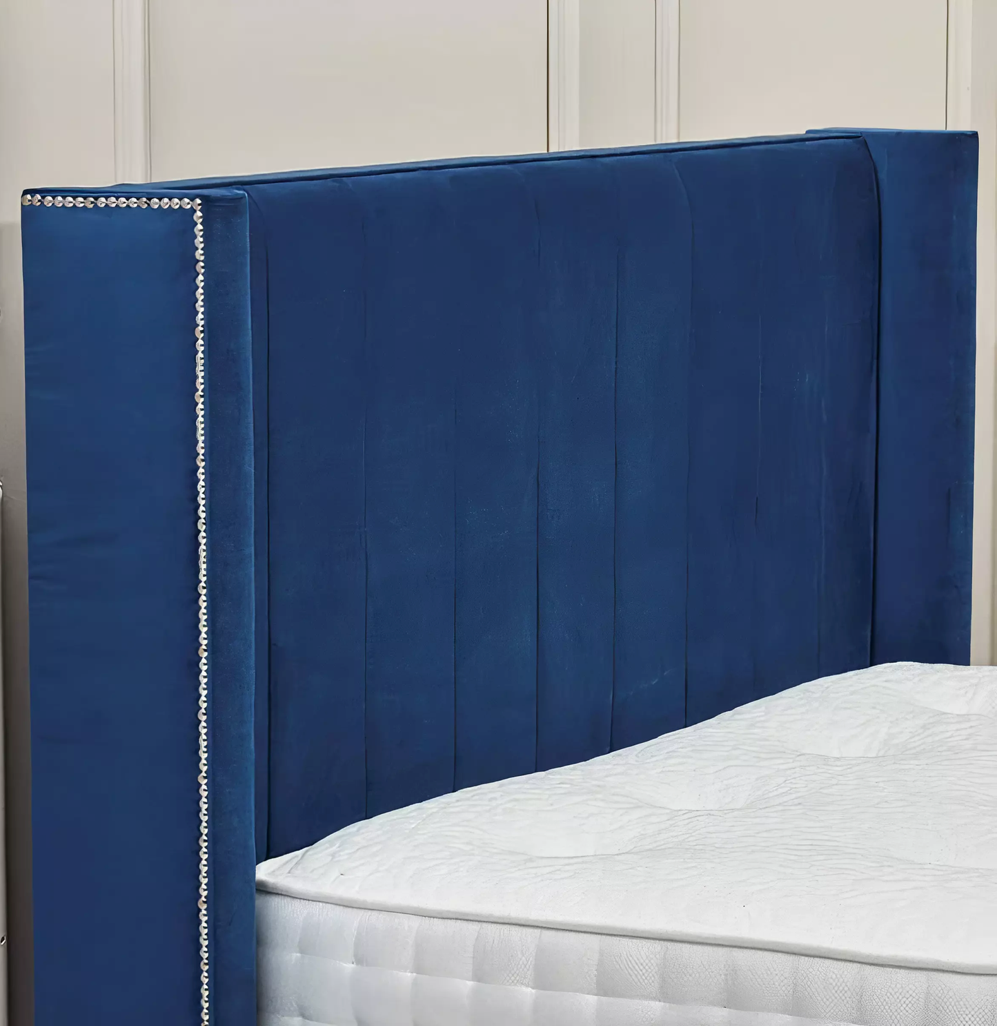 VIENNA BEDFRAME DHF Furnishing